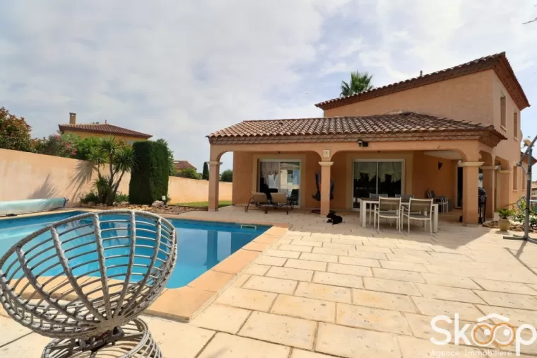 Villa à vendre près de Montpellier - 5 pièces - 145m2 - 649 990 €, La Grande-Motte, SKOOP Agence Immobilière