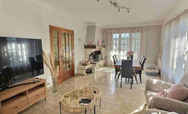 Vente d’une villa 9 pièces à Saint-Bauzille-de-Putois, La Grande-Motte, SKOOP Agence Immobilière