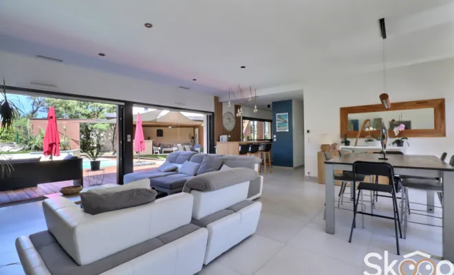 Villa contemporaine plain-pied vers Montpellier