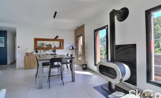 Villa contemporaine plain-pied vers Montpellier